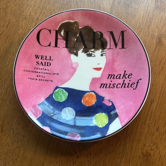 Kate Spade Make Headlines  / Grad Tour Appetizer Plates - Picture 4 of 6